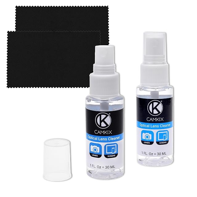 Kit de nettoyage CamKix avec deux flacons pulvérisateurs et deux chiffons microfibre