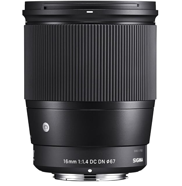 Objectif Sigma 16mm F1.4 Contemporary noir, large lentille frontale et monture Sony E